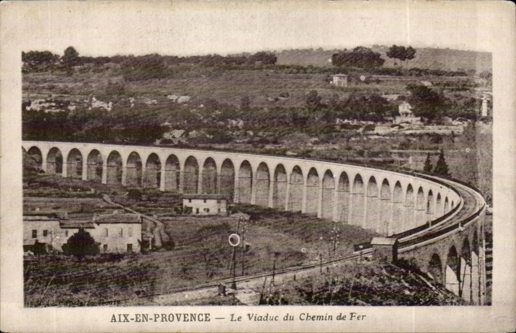 Aix-en-Provence — Der Eisenbahnviadukt
