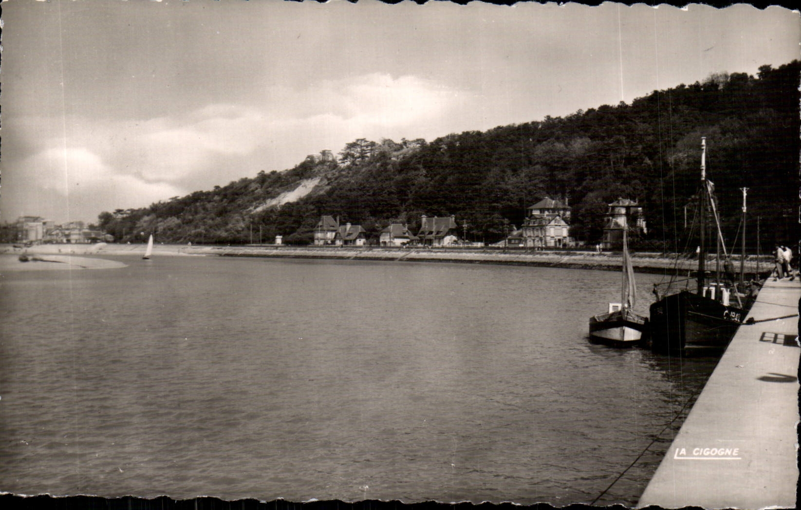 CPSM Houlgate Le port de Dives vers Houlgate