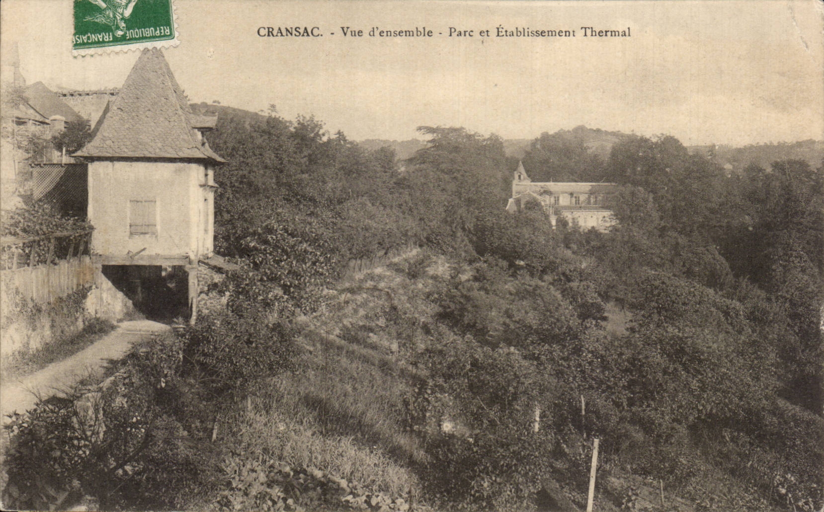 CPA Cransac Vue d'ensemble Parc et etablissement thermal