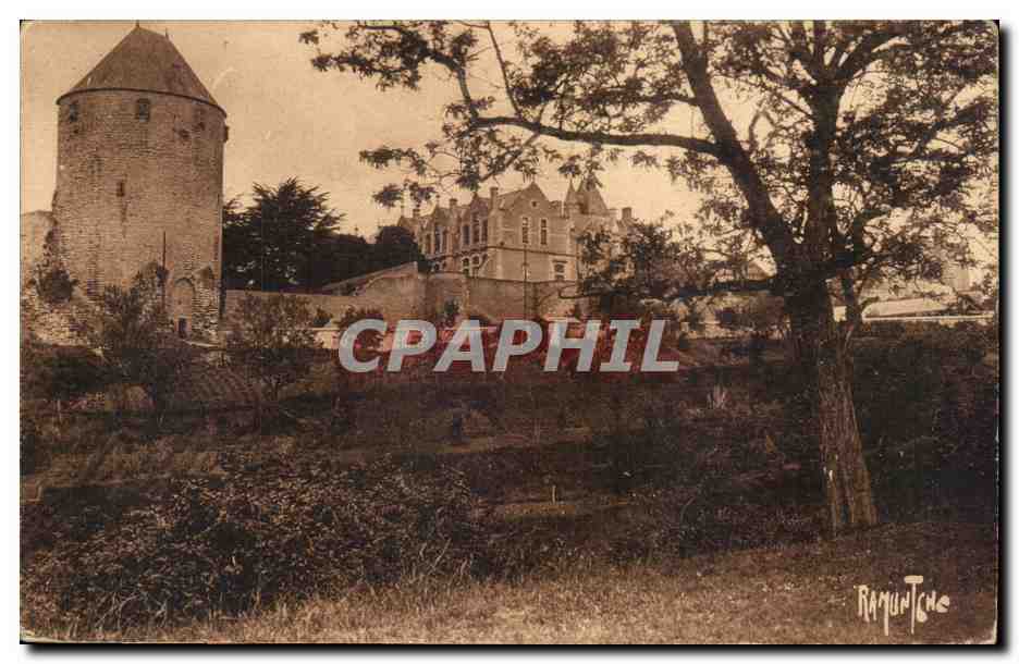Tour du Prince de Galles — École Supérieure de Filles — Thouars — éditeur Ramuntcho