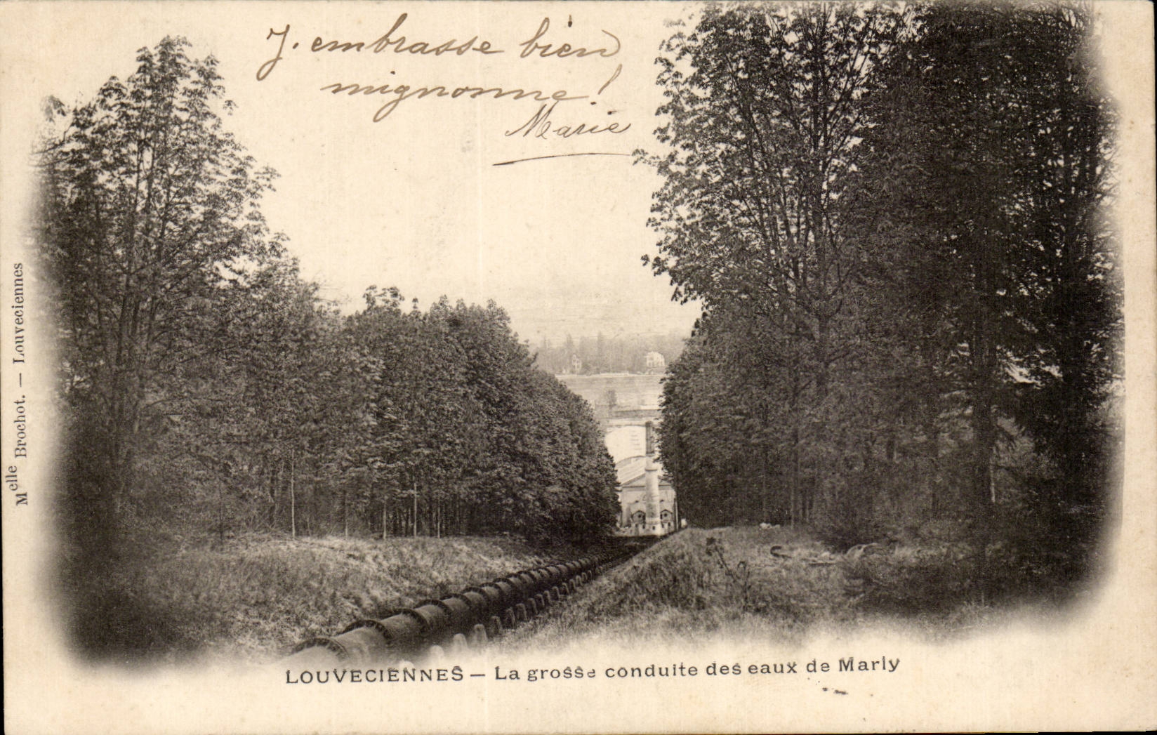 CPA Louveciennes La grossse conduite des eaux de Marly