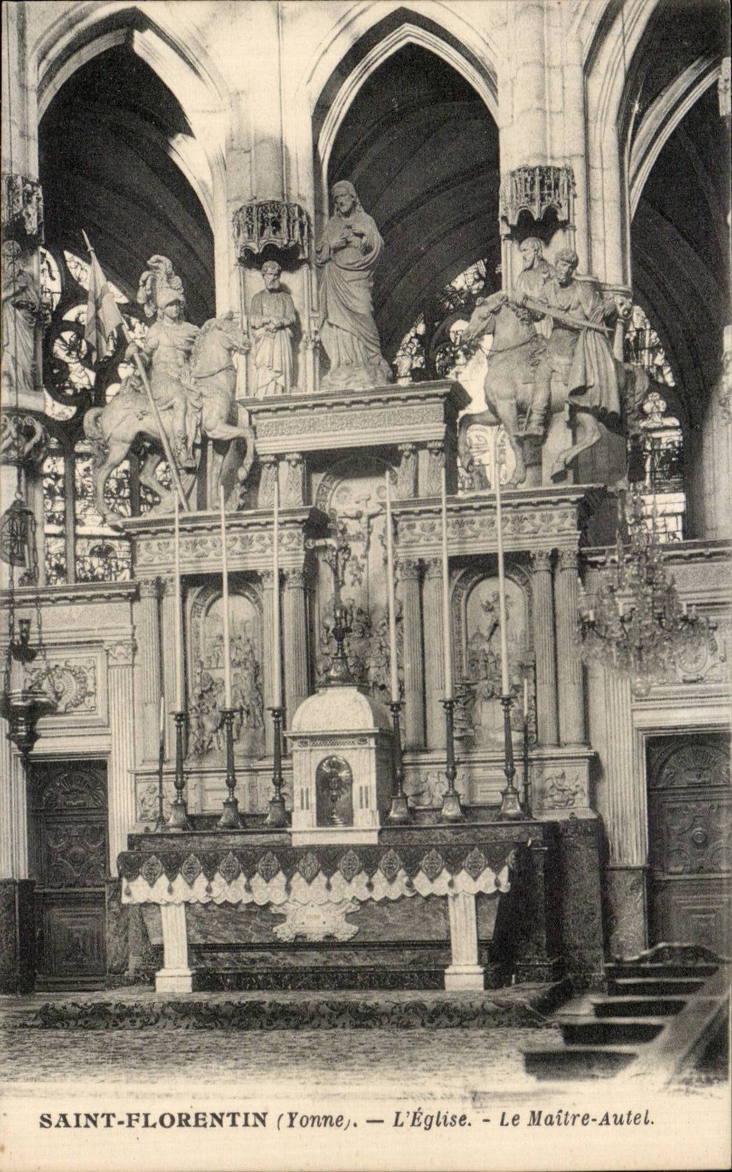 CPA Saint Florentin L'eglise Le Maitre autel