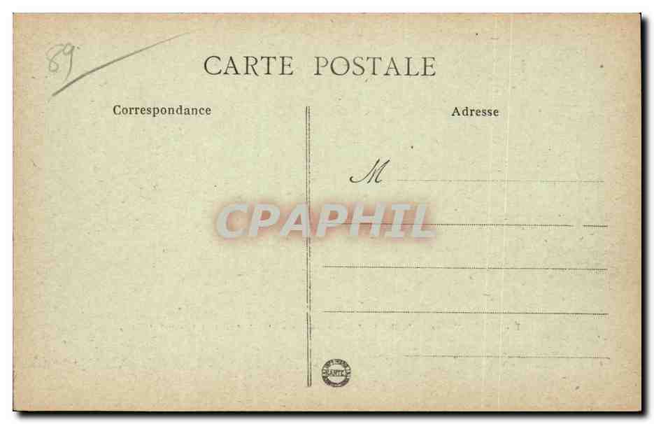 CPA Etigny Niche de droite surmontant le retable de l'autel a l'eglise — Verso