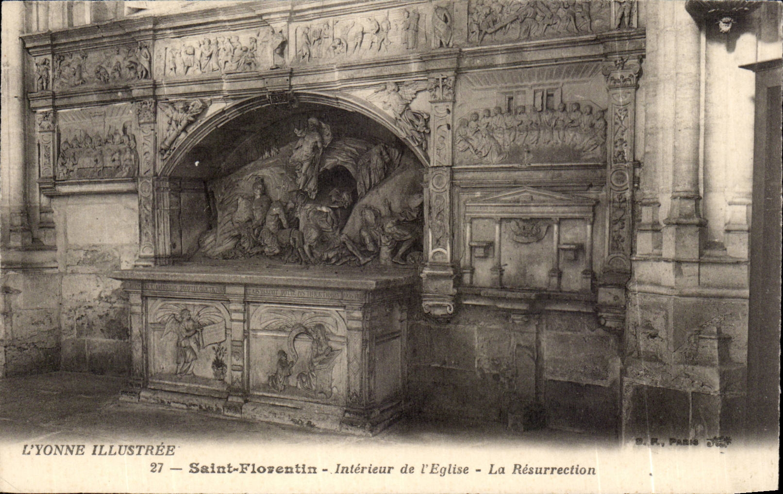 CPA Saint Florentin Interieur de l'eglise La Resurrection