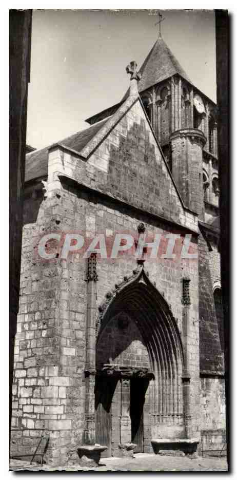 CPA Lusignan Portail Vued e l'eglise et clocher
