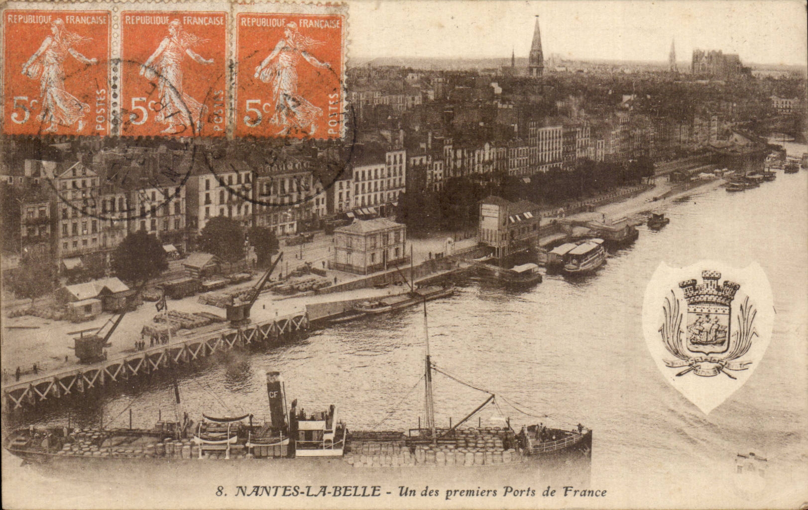 Nantes CPA Un des premiers ports de France Bateaux 