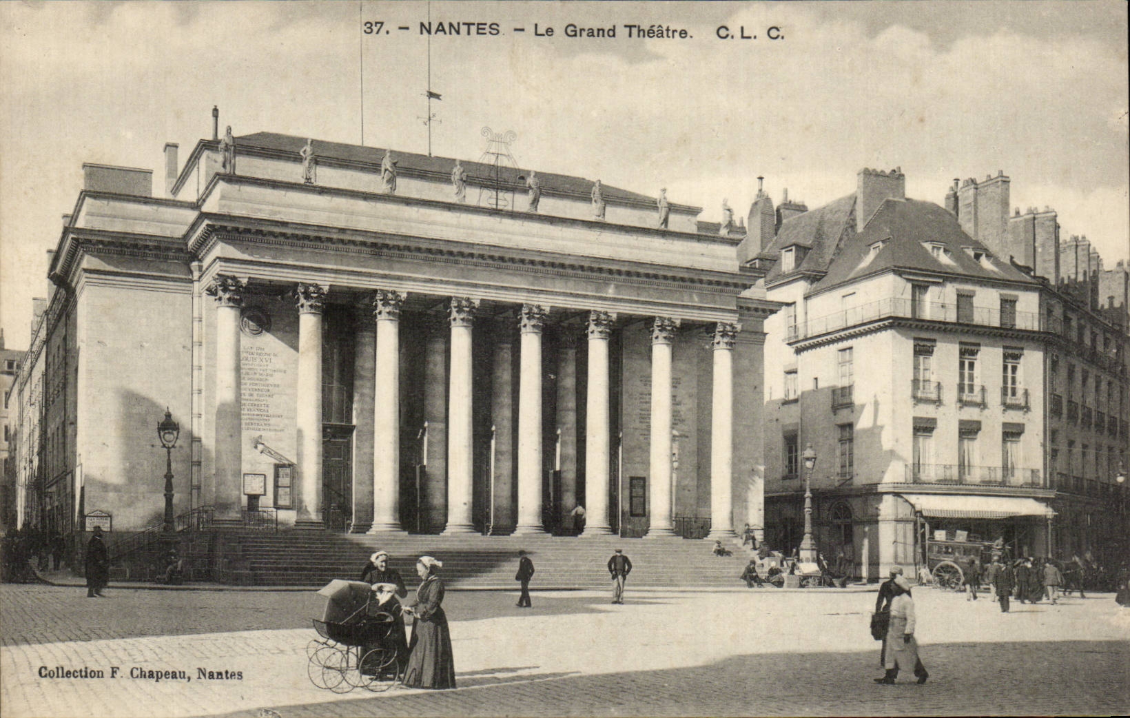 CPA Nantes Le grand theatre