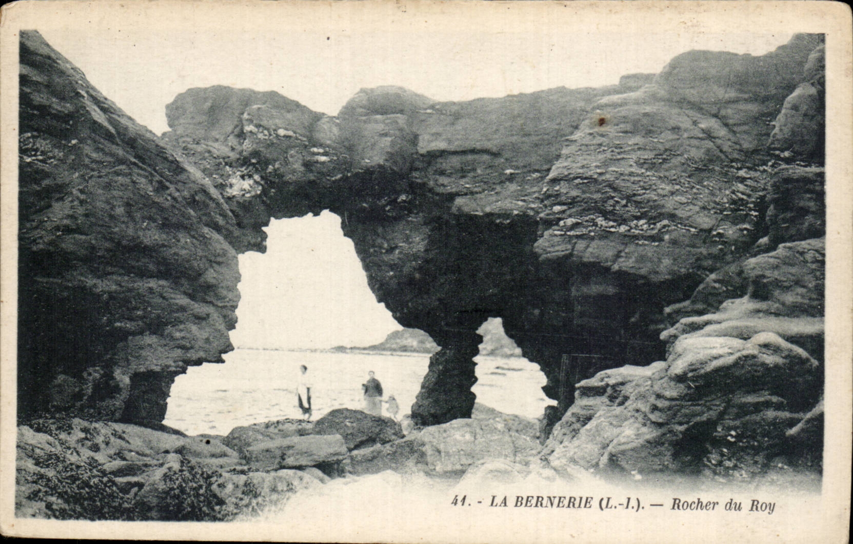CPA La Bernerie Rocher du Roy