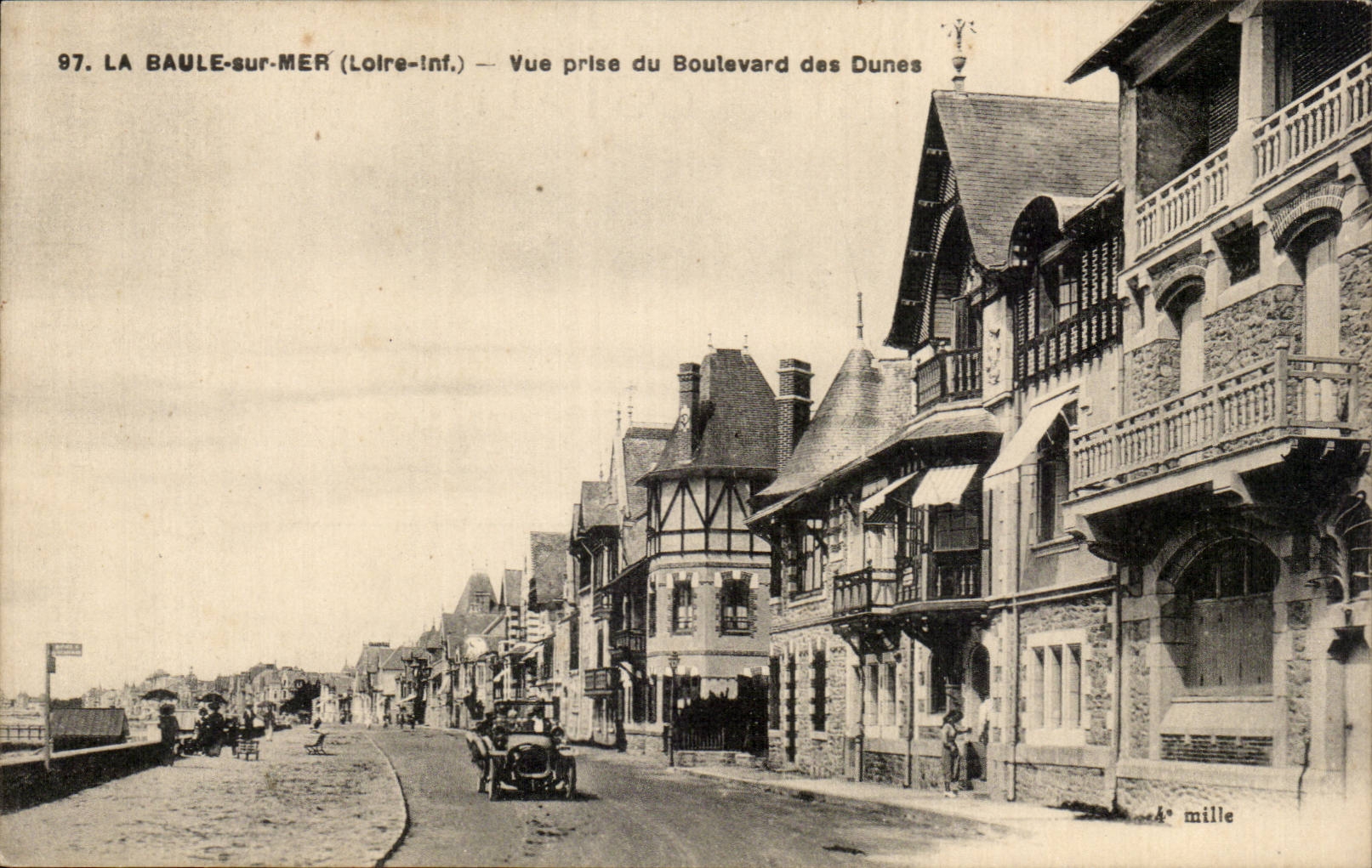 CPA La Baule sur Mer Vue prise du boulevard des Dunes