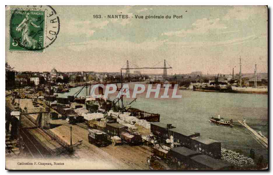 CPA Nantes Vue generale du port
