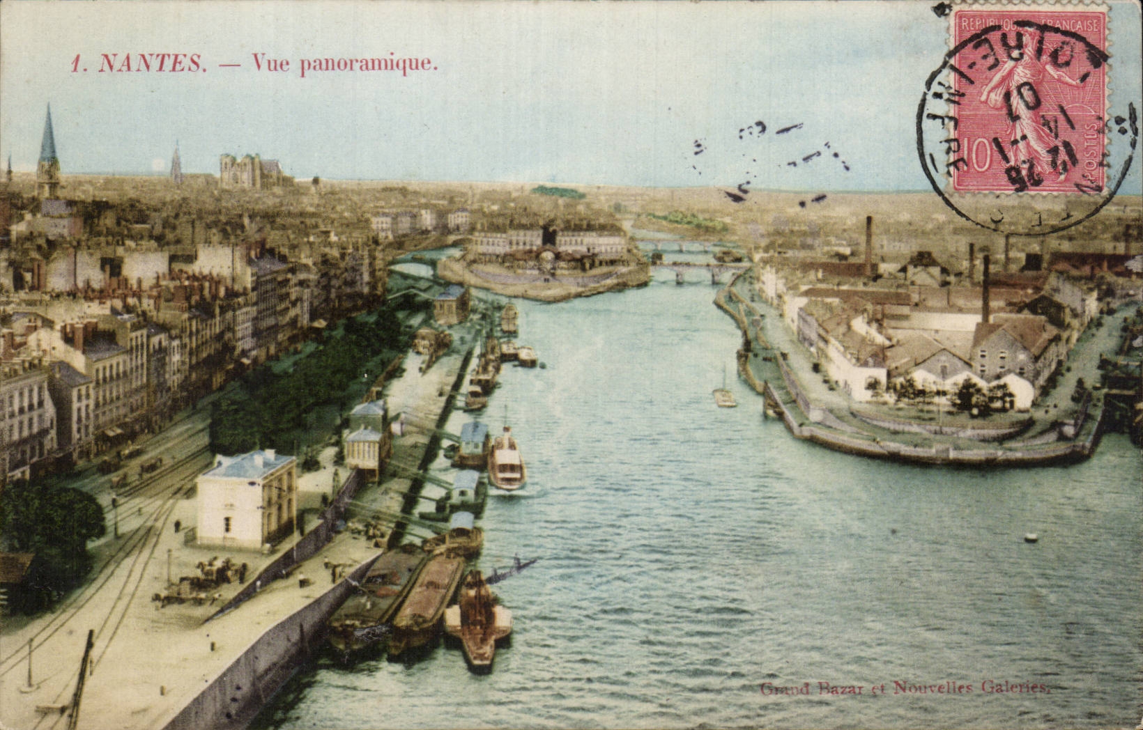 CPA Nantes Vue panoramique
