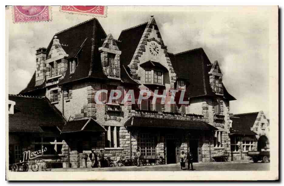 CPA La Baule Escoublac La nouvelle gare des chemins de fer