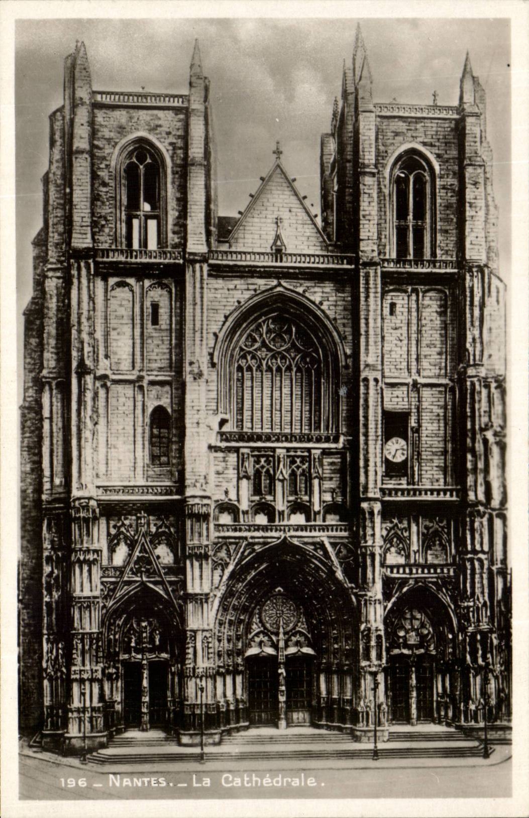 CPA Nantes La cathedrale