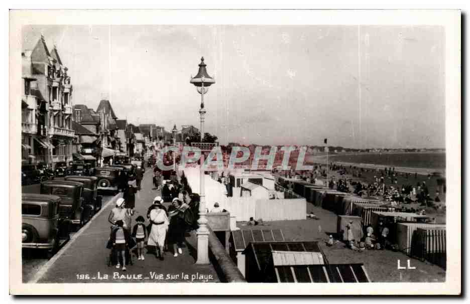 CPA La Baule sur Mer Vue sur la plage