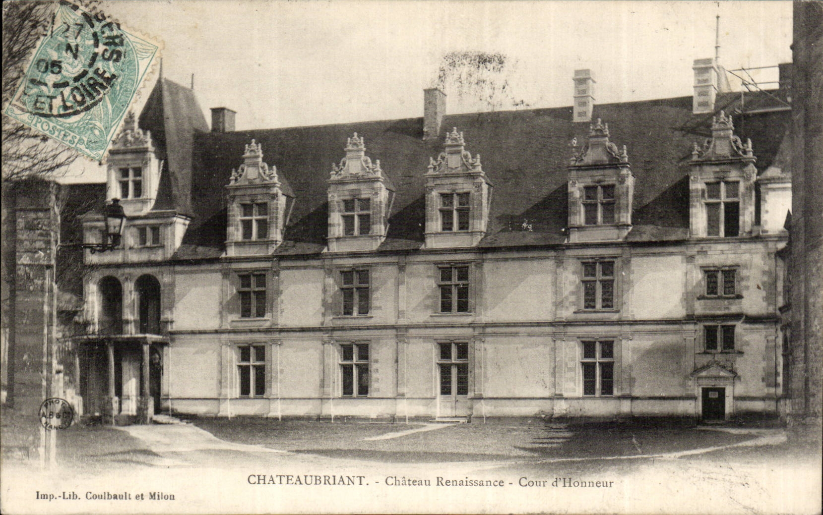 Chateaubriant CPA Chateau Renaissance Cour d'honneur