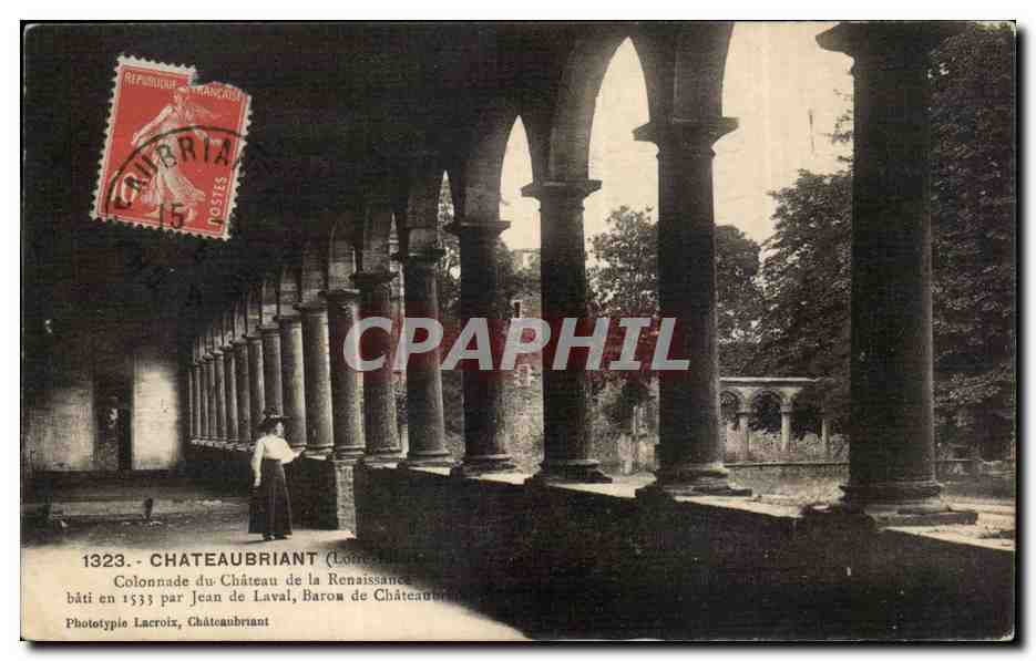 Chateaubriant CPA Colonnade du chateau 