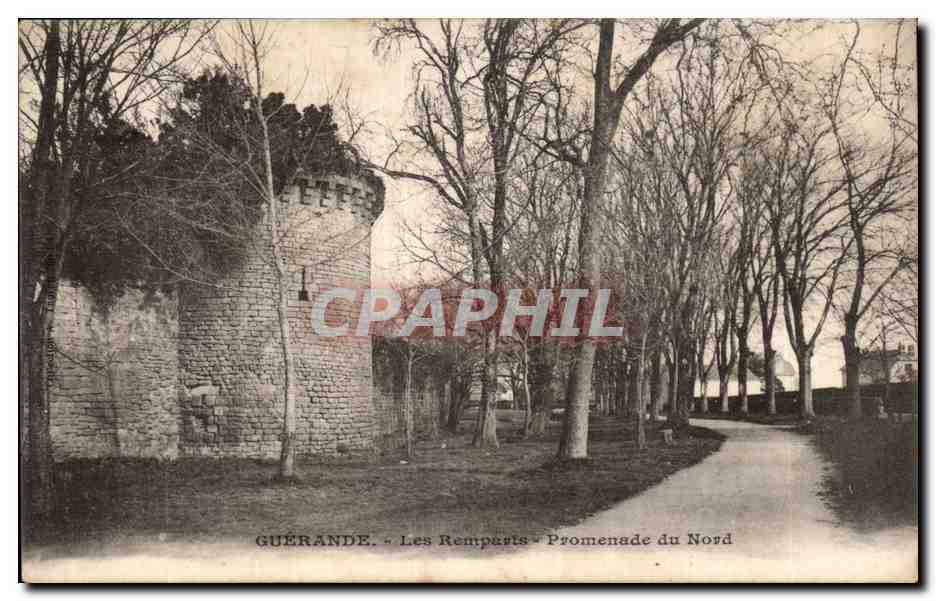 CPA Guerande Les remparts Promenade du sud
