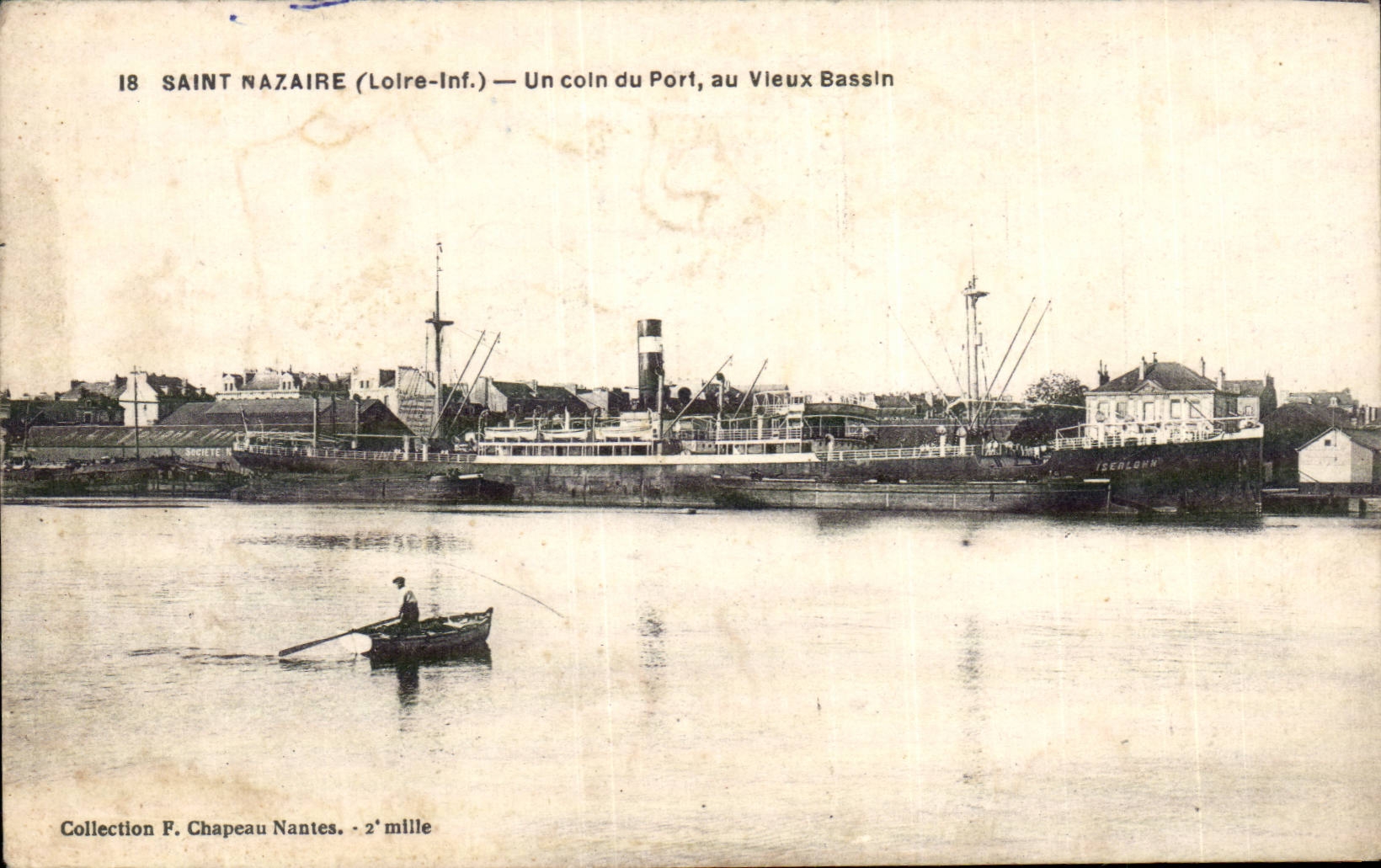 CPA Saint Nazaire Un coin du port au vieux bassin Bateau Boat Ship SErlohn