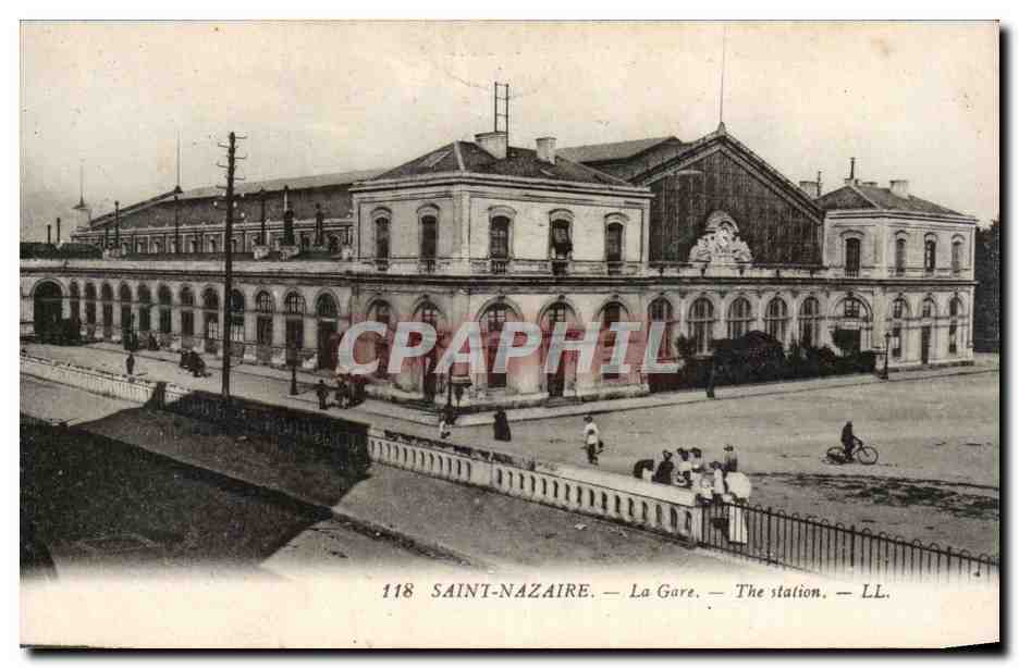 CPA Saint Nazaire La gare 