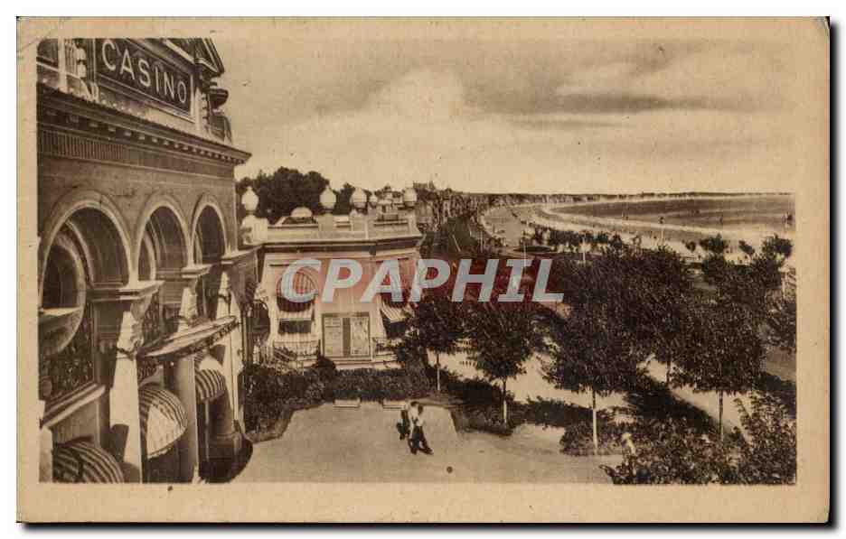 CPA La Baule La plage vue du casino