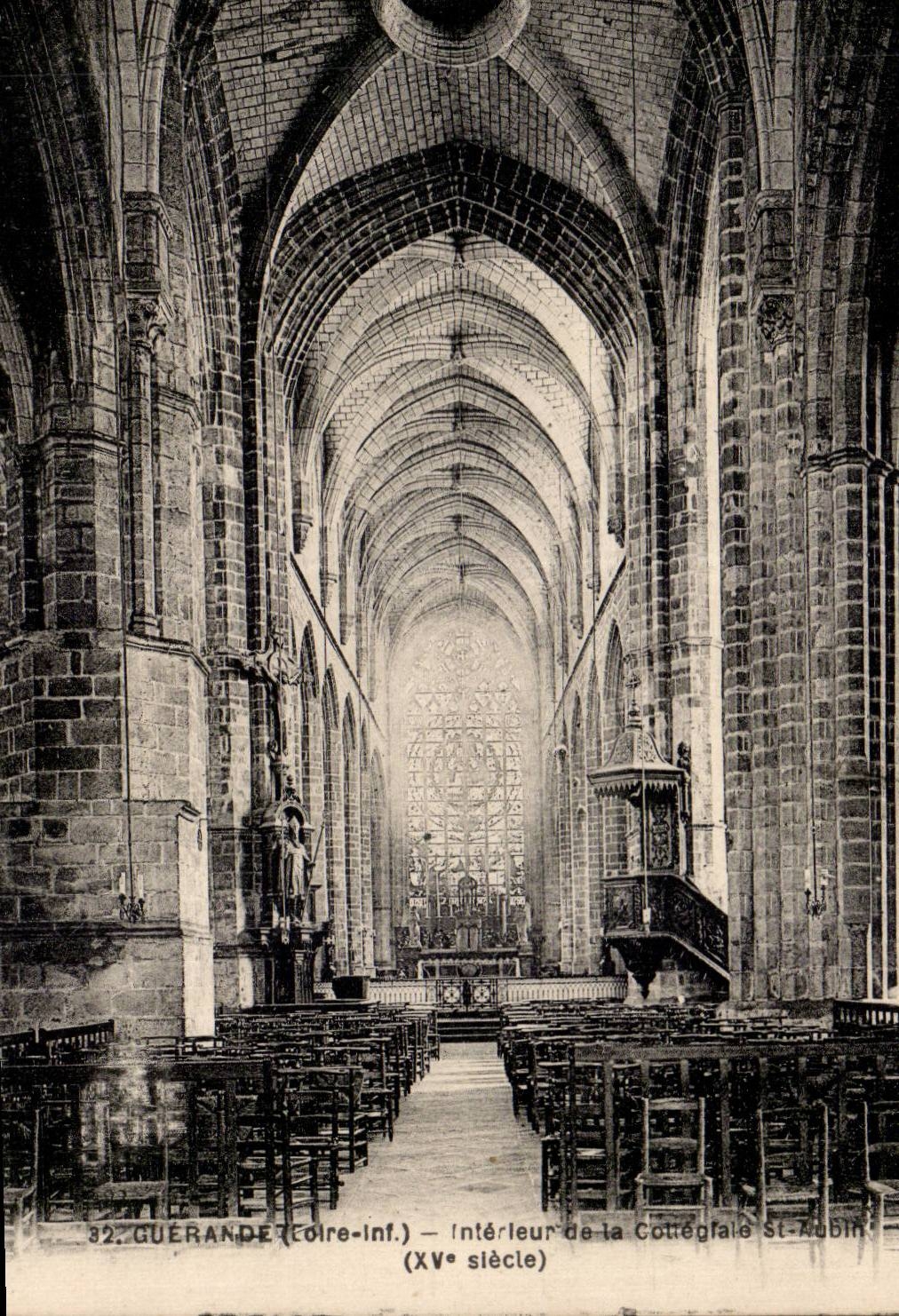 CPA Guerande Interieur de la Collegiale Saint Aubin 