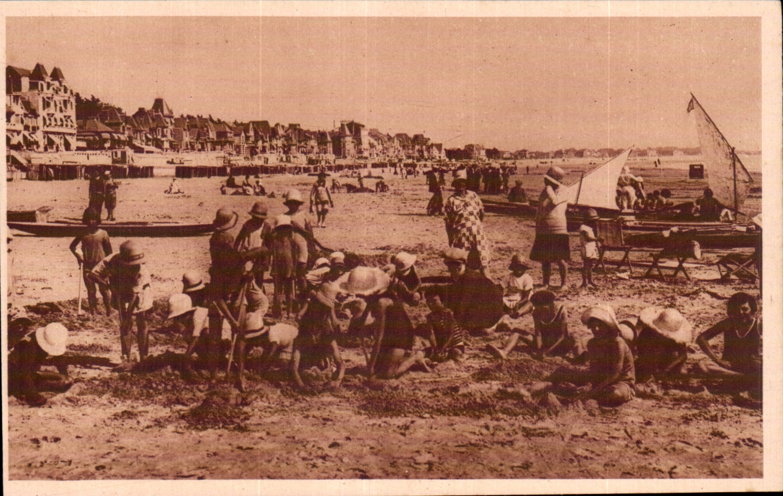 CPA La Baule sur mer Un coin de la plage