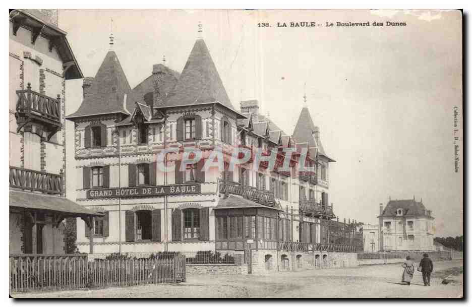 CPA La Baule Le boulevard des dunes