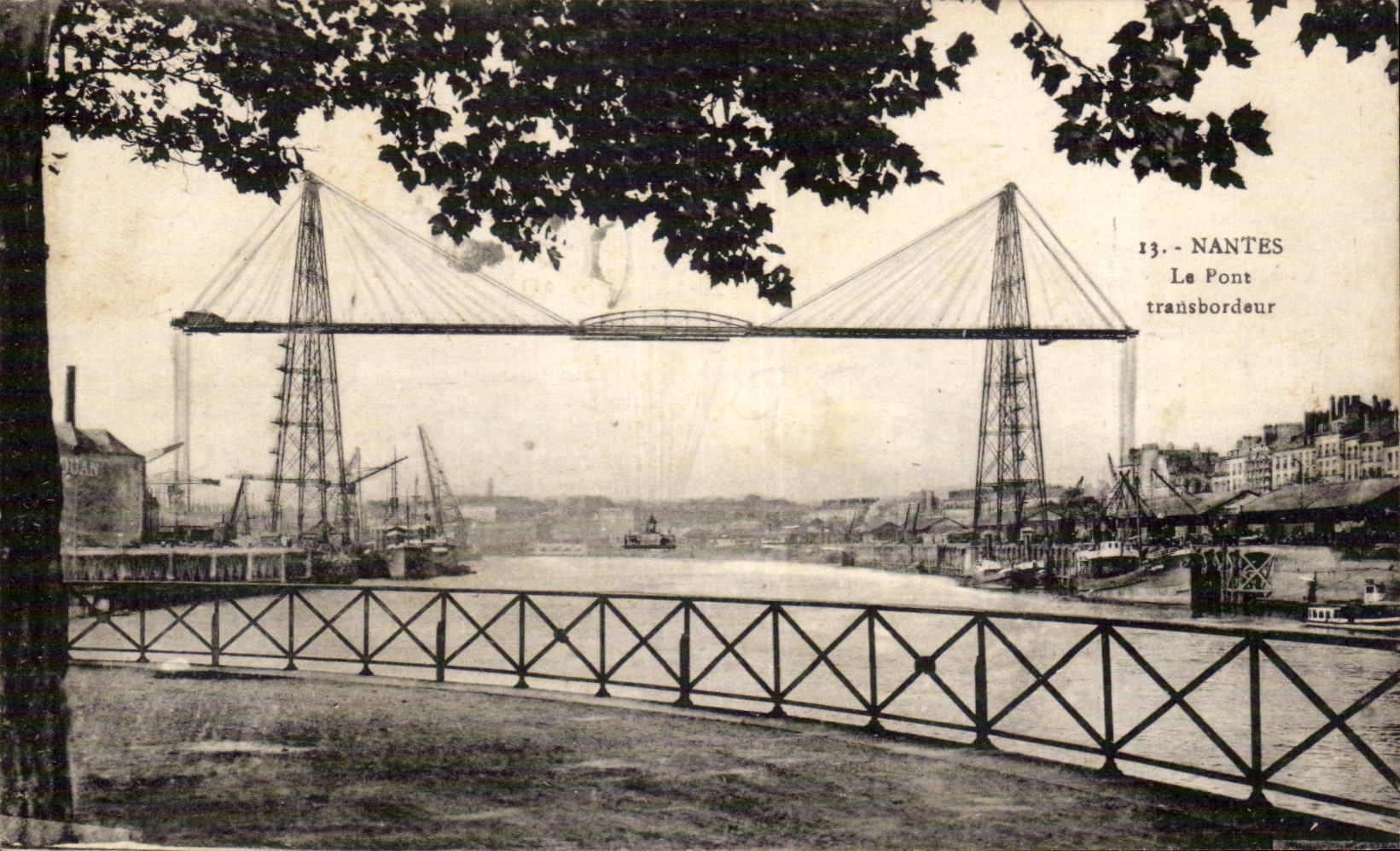 CPA Nantes Le pont transbordeur