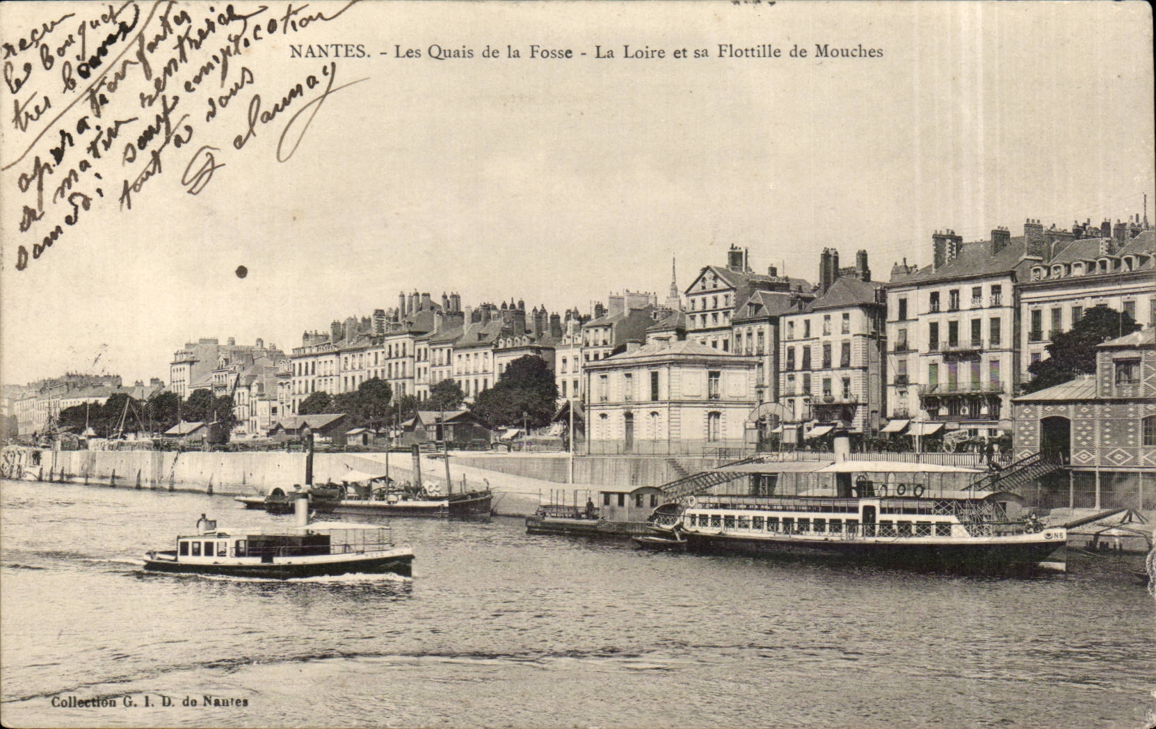 NANTES - Les Quais de la Fosse - La Loire et sa Flottille de Mouches — G. I. D. de Nantes
