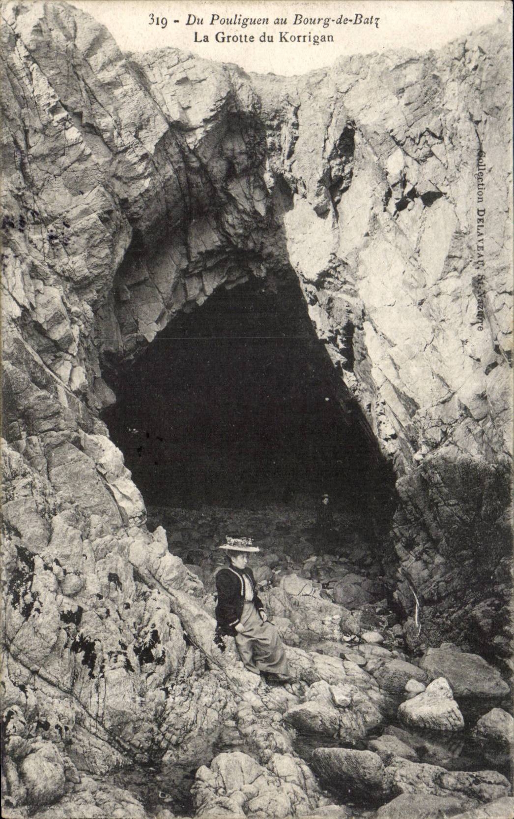 CPA du Pouliguen au Bourg de Batz a grotte du korrigan