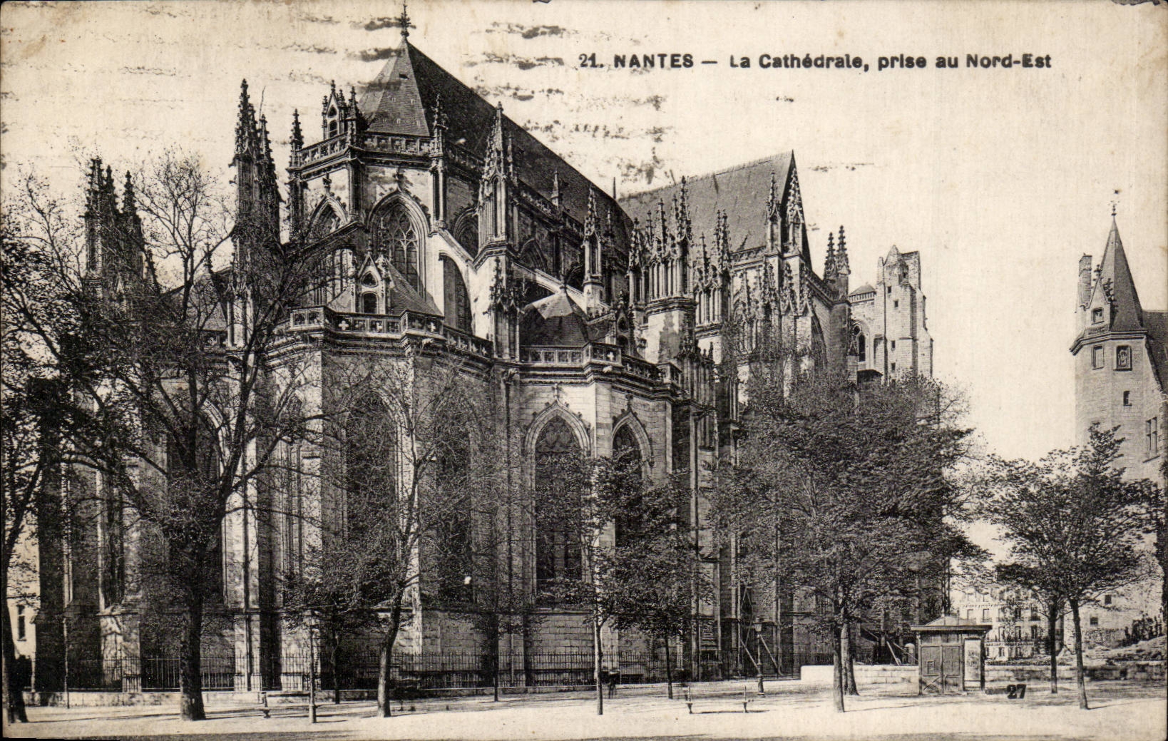 CPA Nantes La cathedrale prise du Nord Est