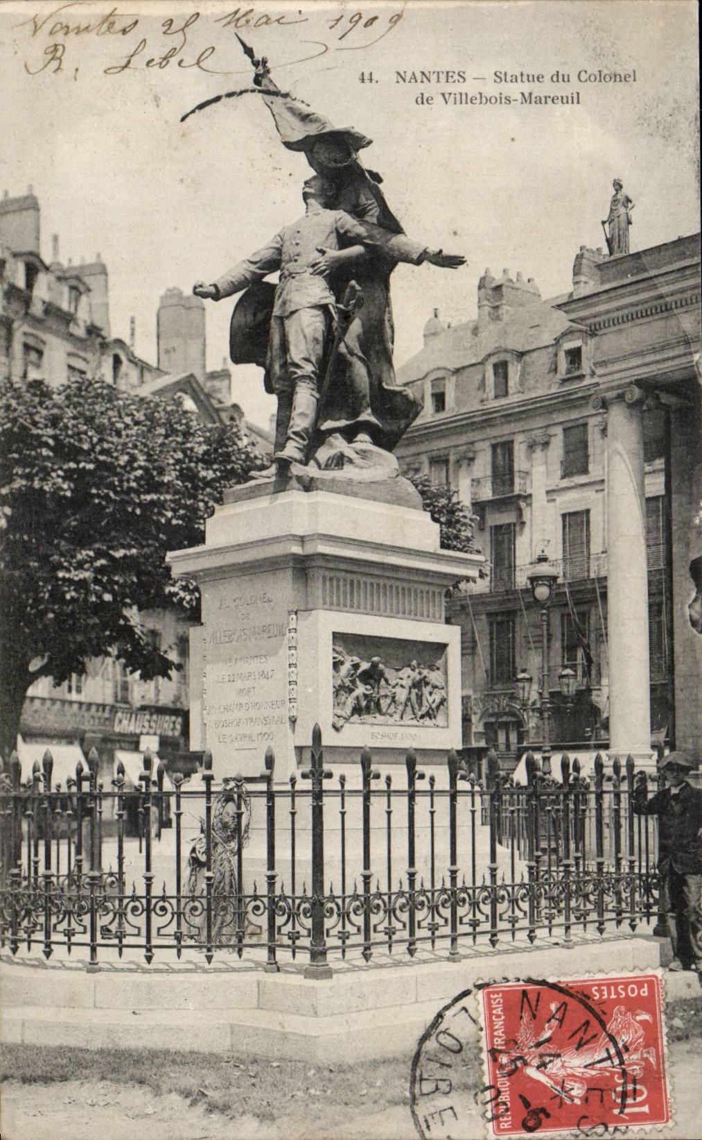 CPA Nantes Statue du colonel de Villebois Mareuil