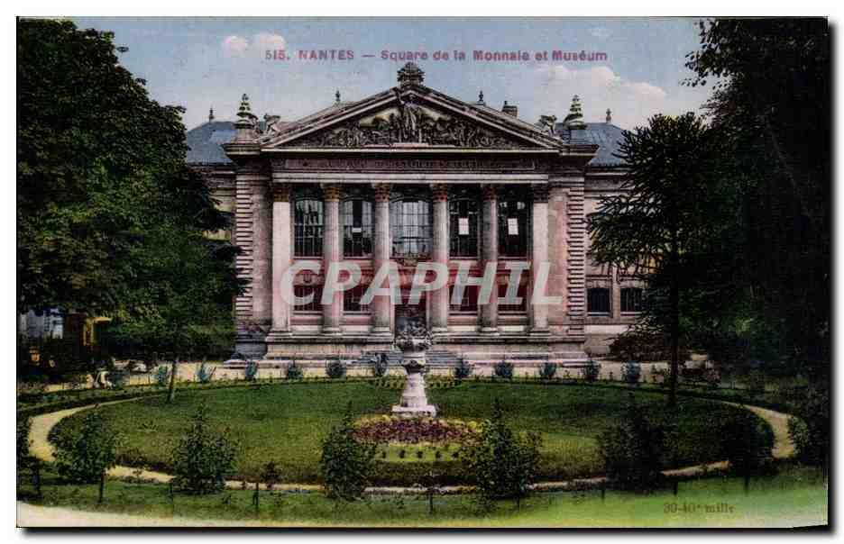 CPA Nantes Square de la monnaie et Museum