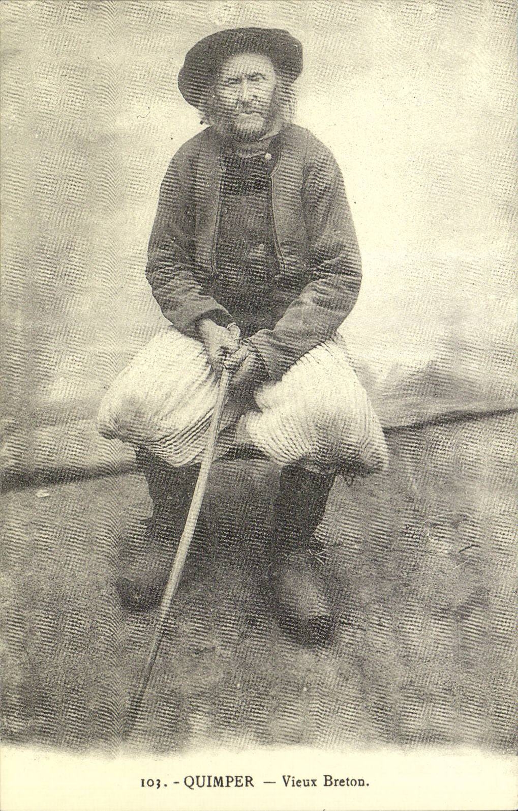 REPRODUCTION Quimper vieux breton Folklore Costume