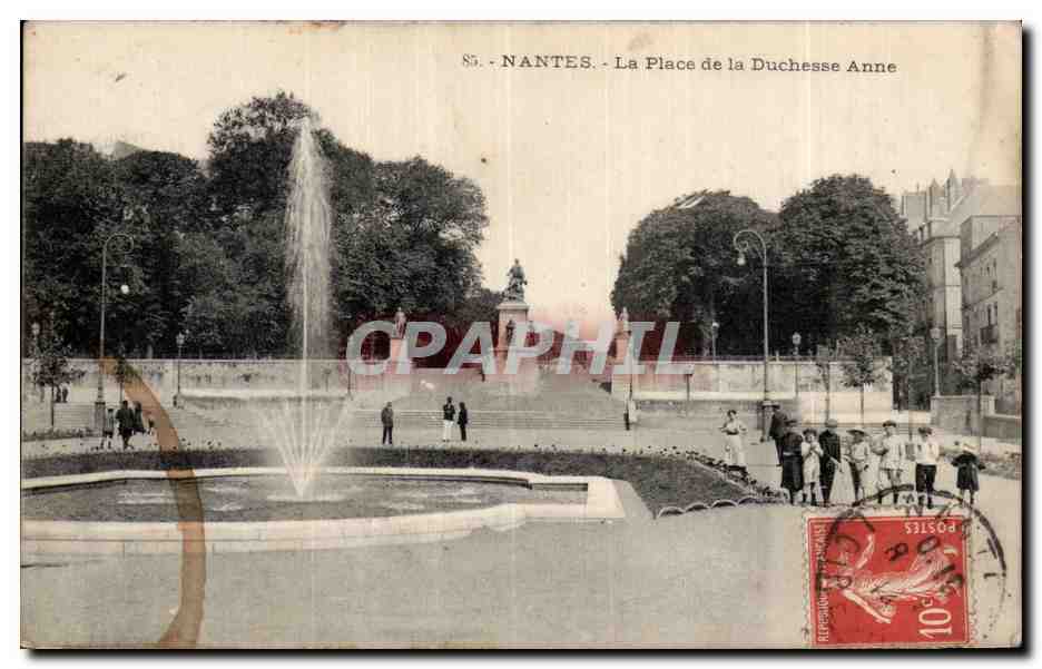 CPA Nantes La place de la duchesse Anne
