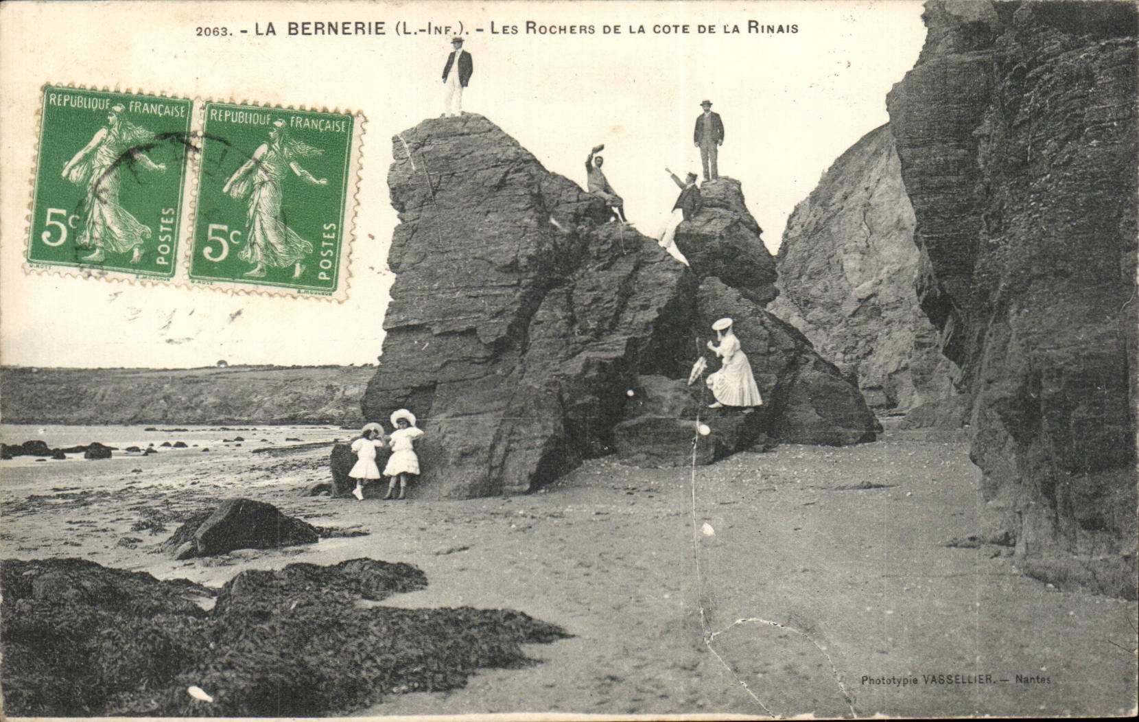 La Bernerie CPA Les rochers de la cote de la Rinais
