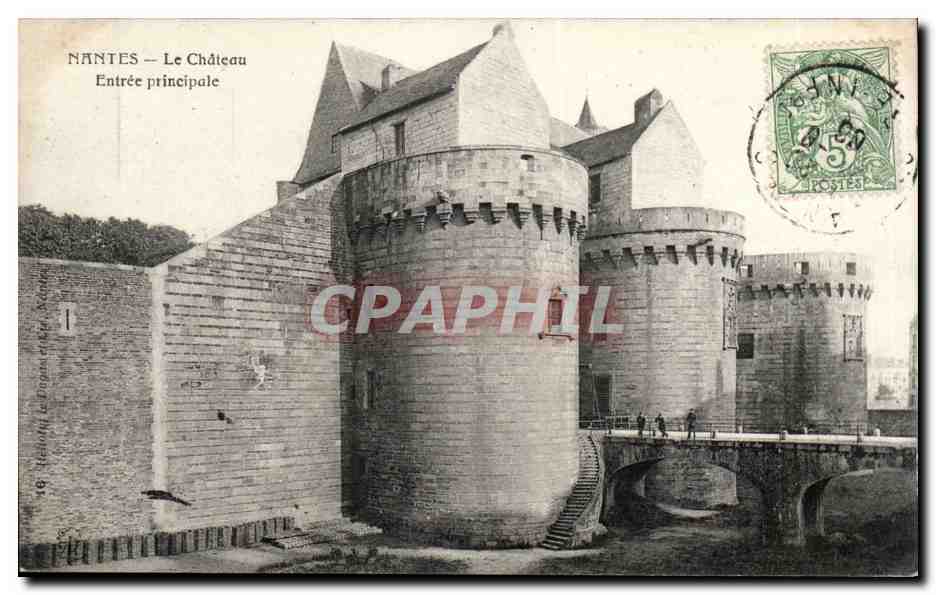 Nantes CPA Le chateau Entree principale