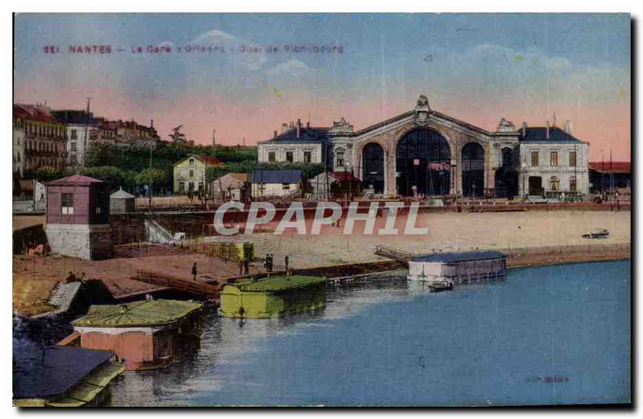 CPA Nantes La gare