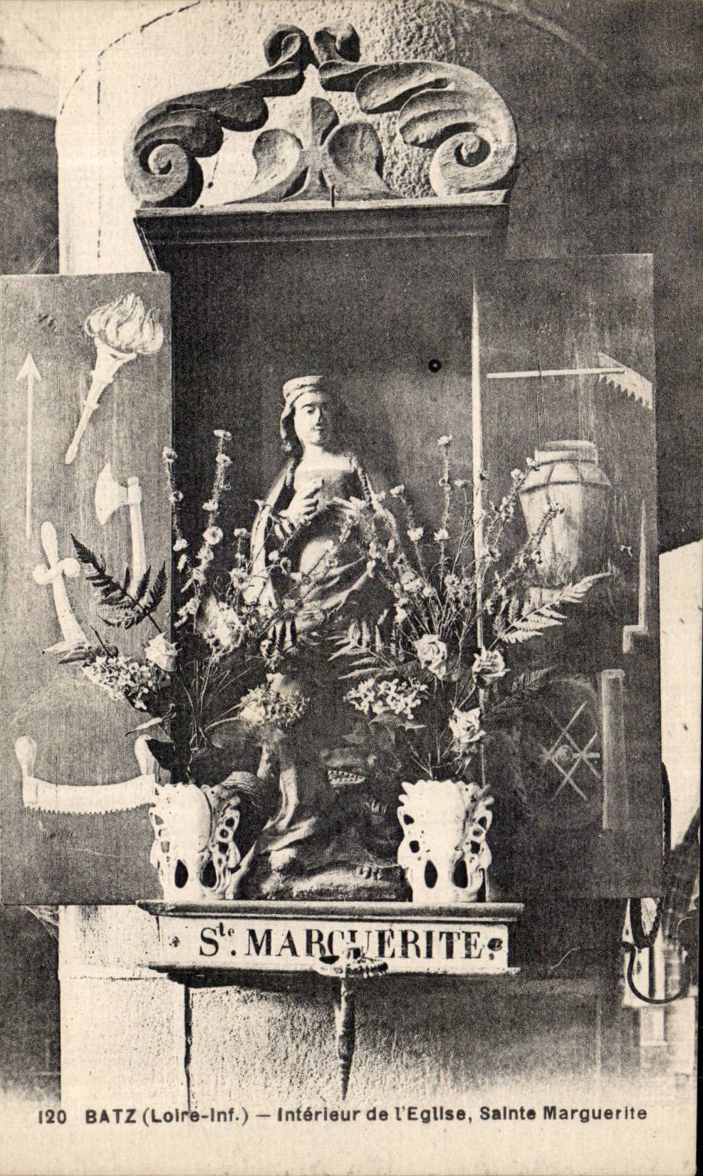 CPA Batz Interieur de l'eglise Sainte Marguerite