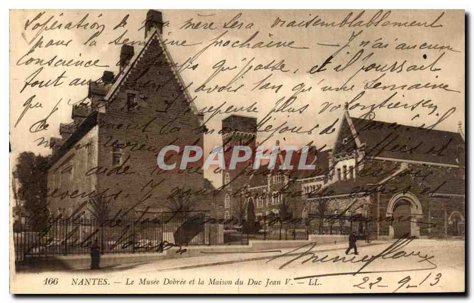 CPA Nantes Le Musee Dobree et la maison du duc Jean V