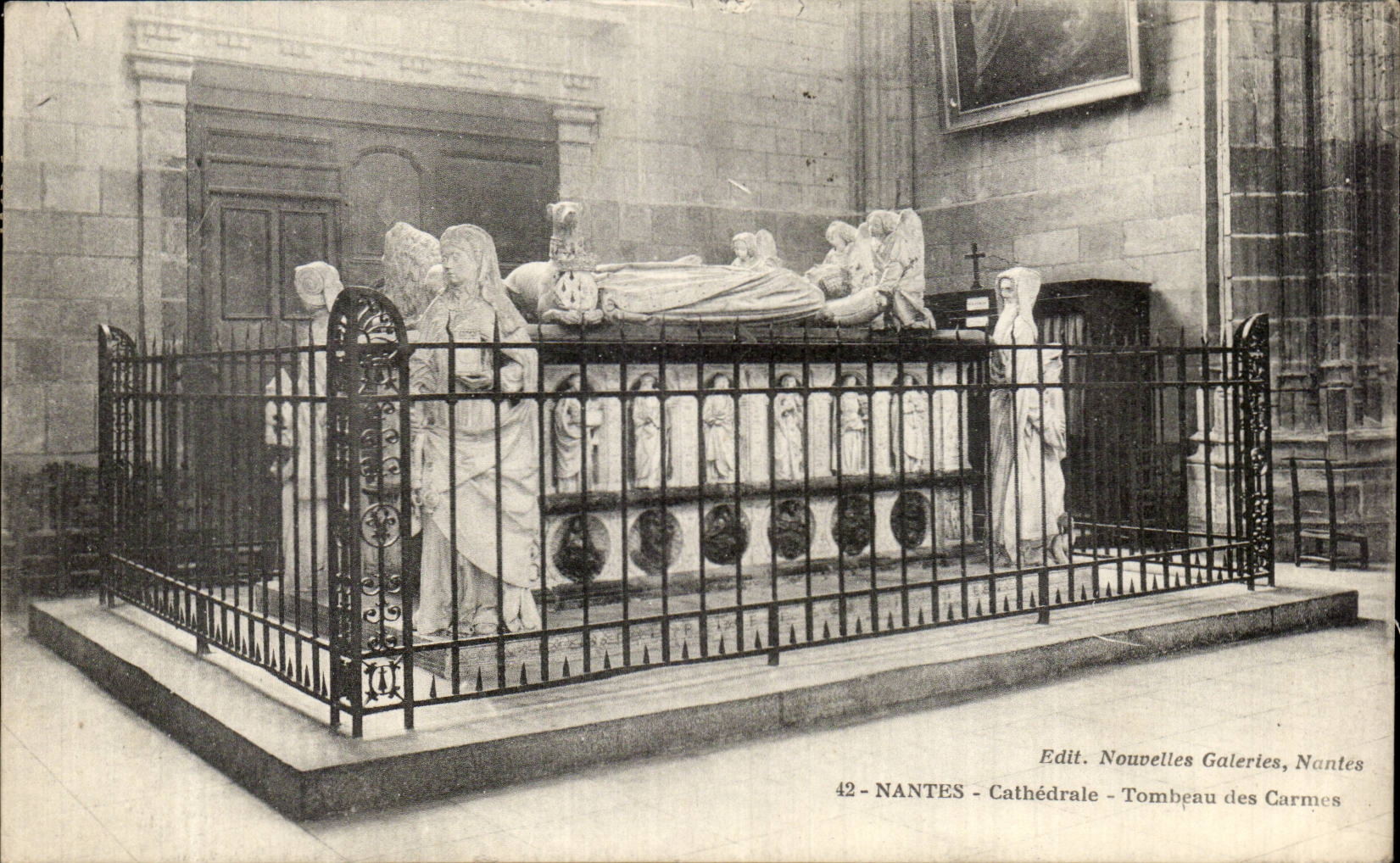 CPA Nantes Cathedrale Tombeau des CArmes