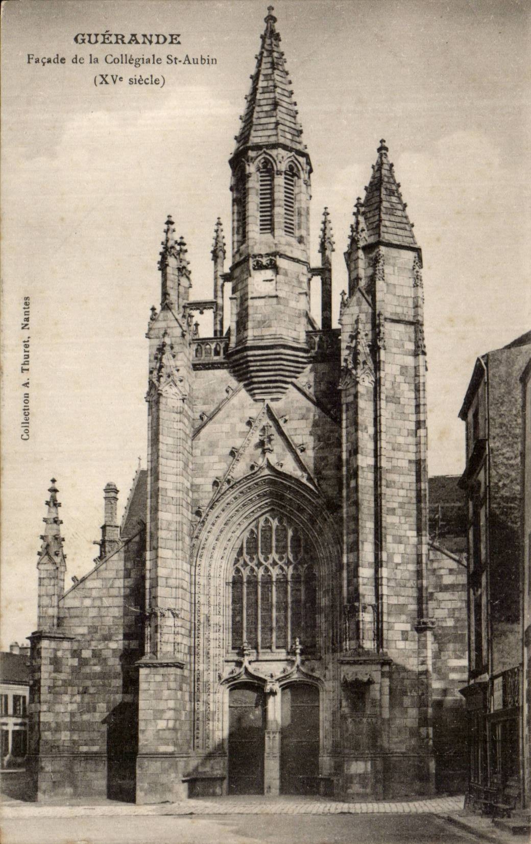 CPA Guerande Facade de la collegiale St Aubin
