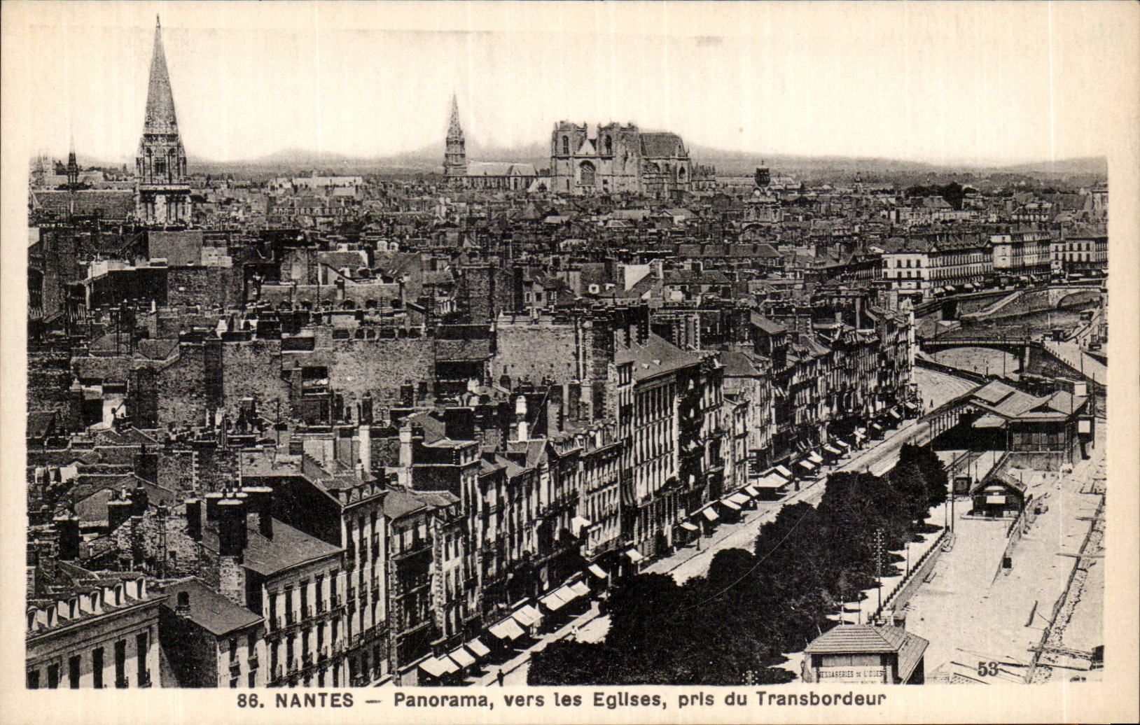 Nantes CPA Panorama vers les eglise pris du transbordeur