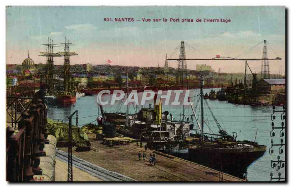 CPA Nantes Vue du port pris de l'Hermitage