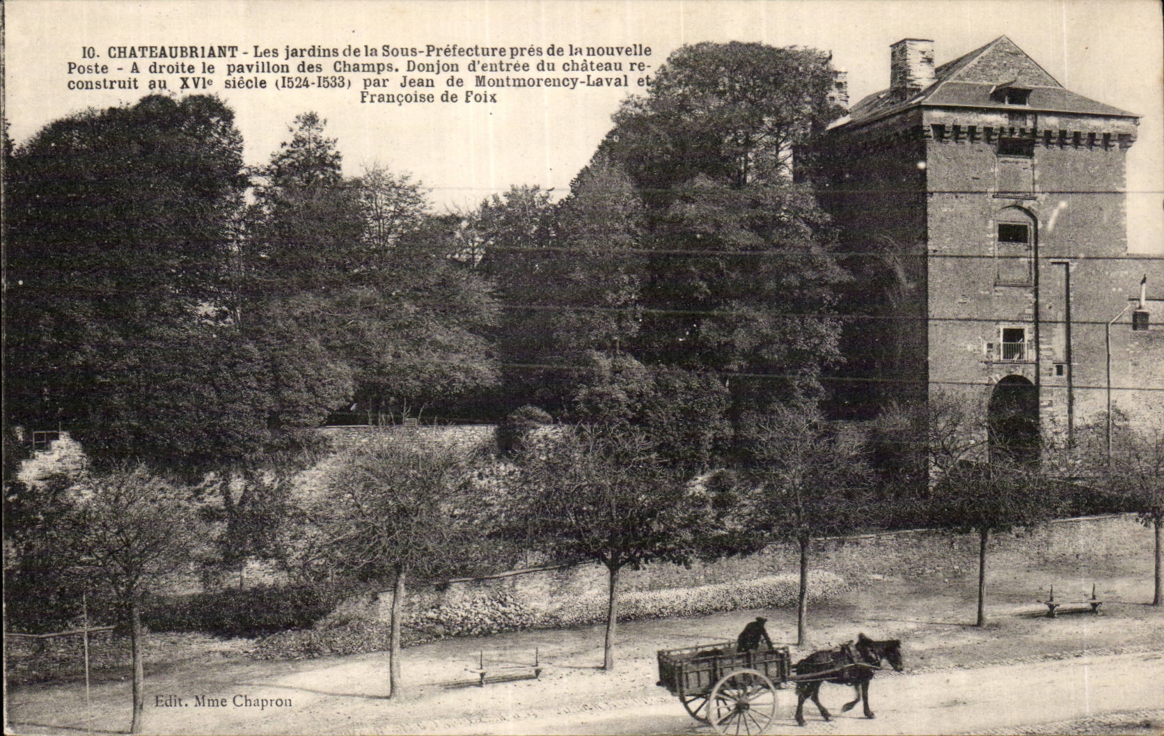 CPA Chateaubriant Les jardins de la sous prefecture