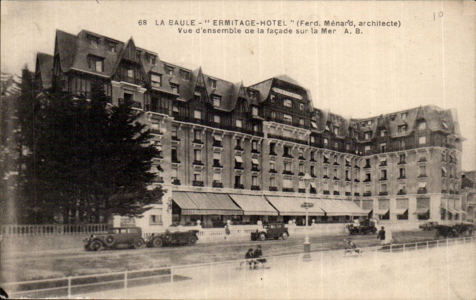 CPA La Baule Ermitage Hotel Vue d'ensemble de la facade sur la mer