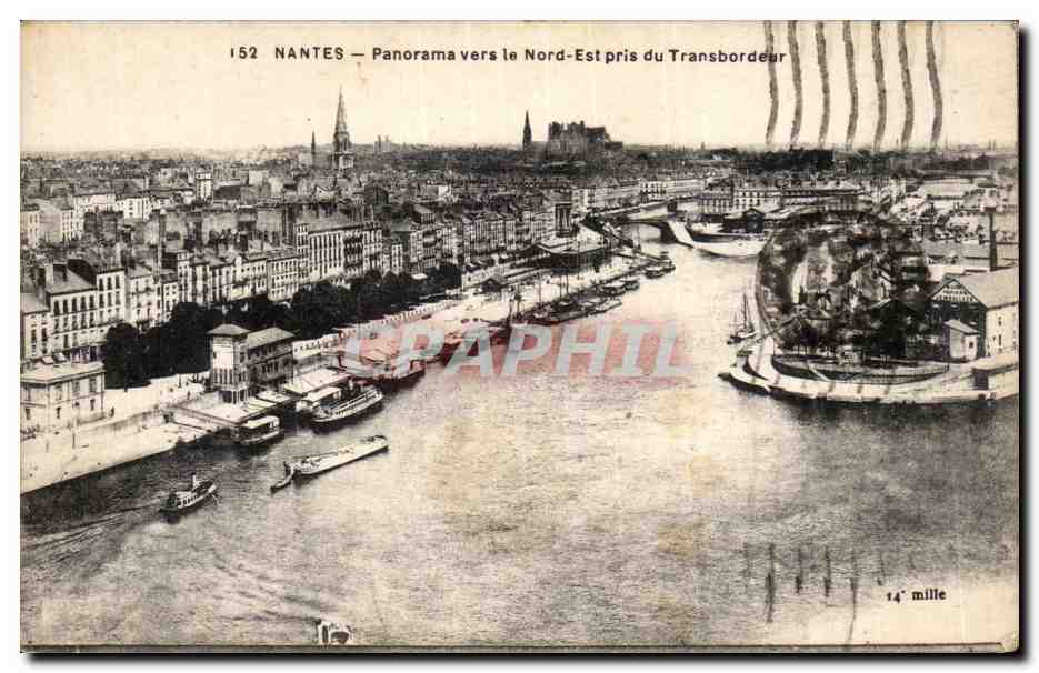 CPA Nantes Panorama vers le Nord Est pris du transbordeur