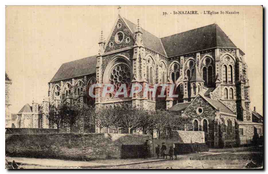 CPA St Nazaire L'eglise St Nazaire