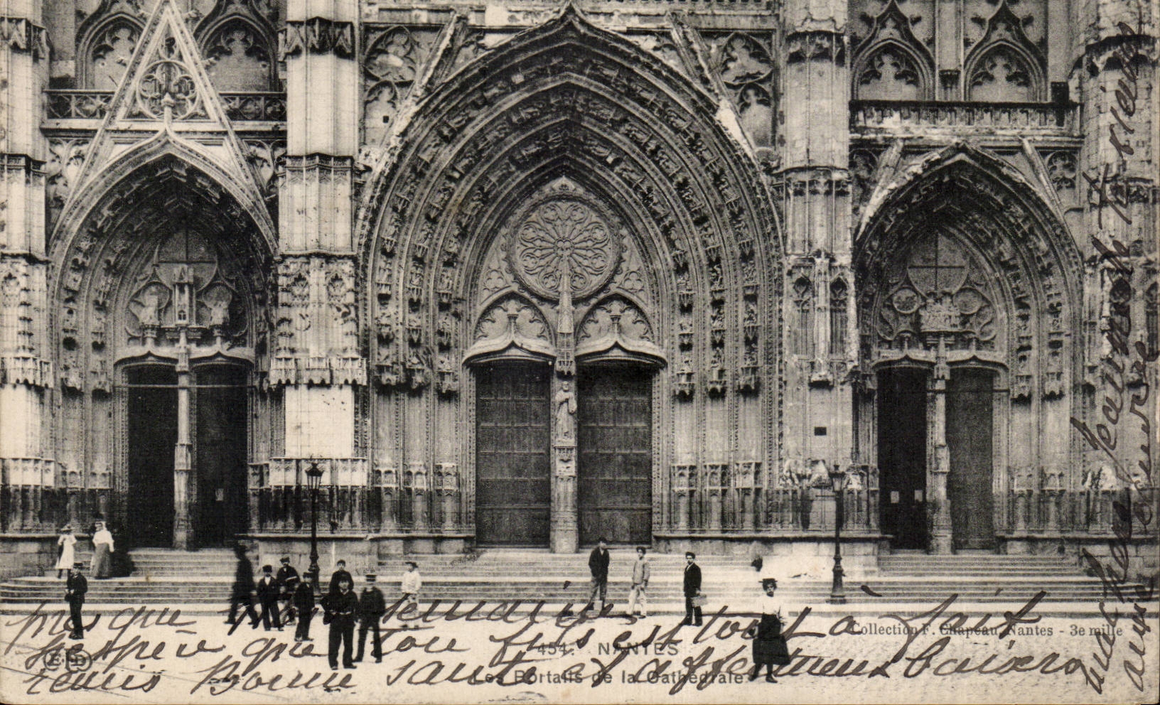 Nantes CPA Le portail de la cathedrale