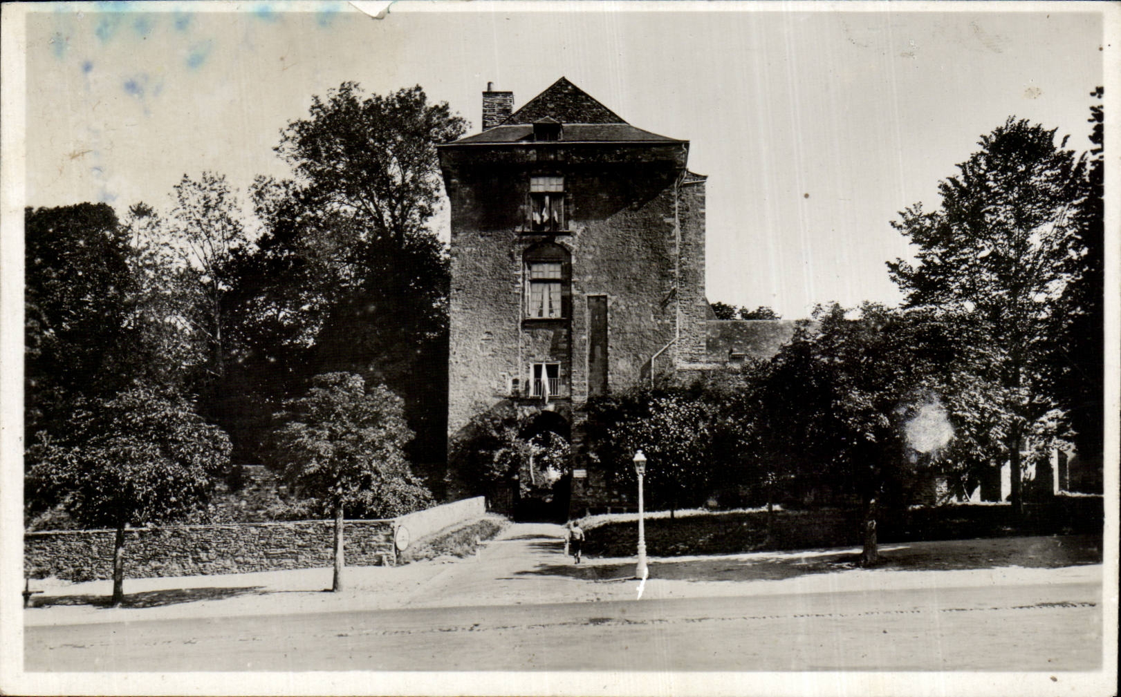 CPA Chateaubriant Le chateau Entree principale